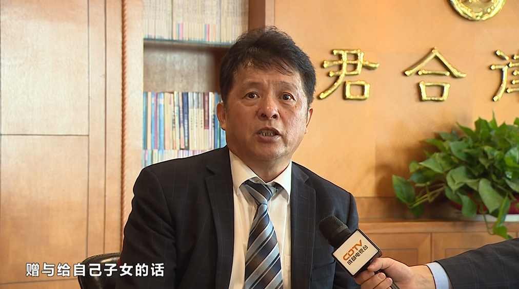 父母赠房后一方后悔，共同财产无权单方处置