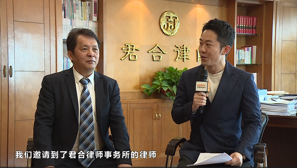遇到房租老赖，房东应该怎么办？