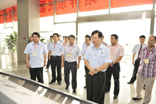 市人大代表秦泽均主任出席全市法院“诉讼服务中心”示范建设流动现场会